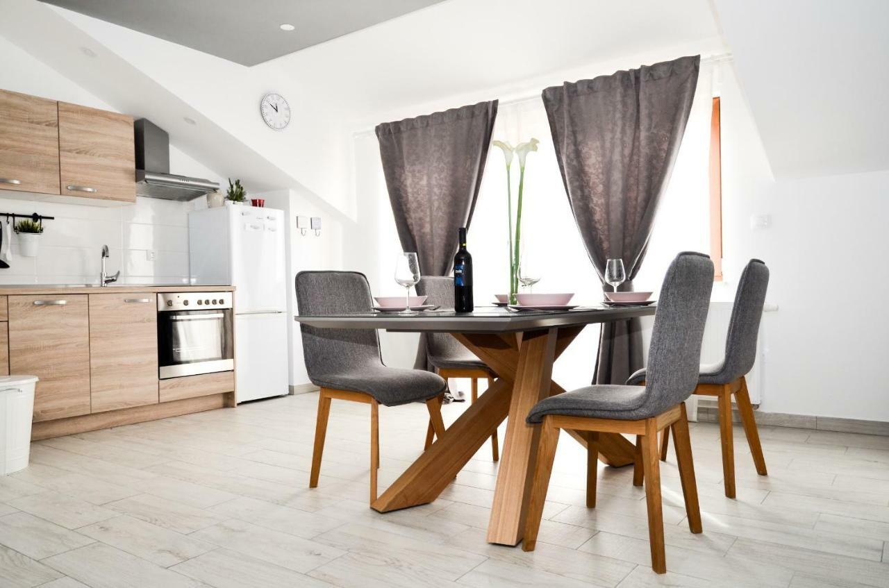 Marazul Apartments Povljana Dış mekan fotoğraf